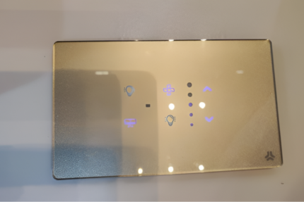 Smart Node 4-Touch Gold Panel